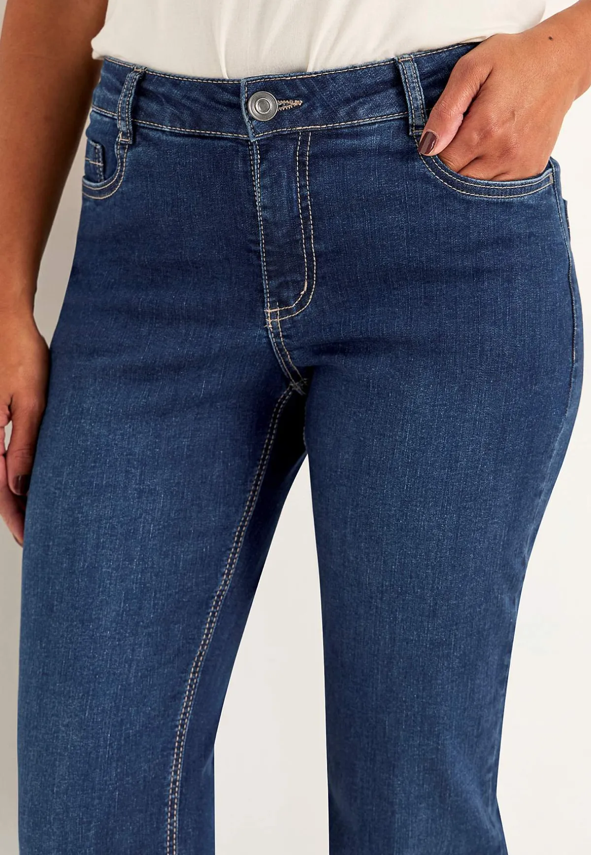 Cellbes of Sweden Bekväma stretchjeans med rakt ben Mellanblå / Denim Sale