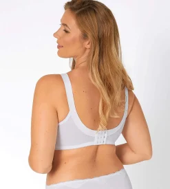 Triumph Bh utan bygel Doreen Clearance