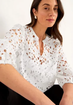 Cellbes of Sweden Blommönstrad spetsblus Vit Hot