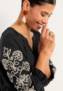 Cellbes of Sweden Blus med brodyr