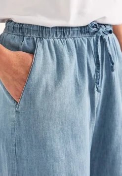 Cellbes of Sweden Byxa i denim med vida ben Ljusblå / Denim Hot