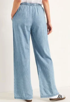 Cellbes of Sweden Byxa i denim med vida ben Ljusblå / Denim Hot