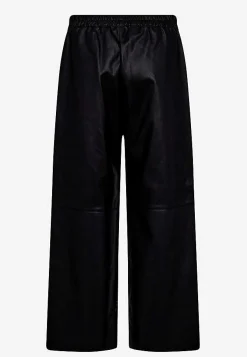 Freequent Byxa i PU med fickor Svart Hot