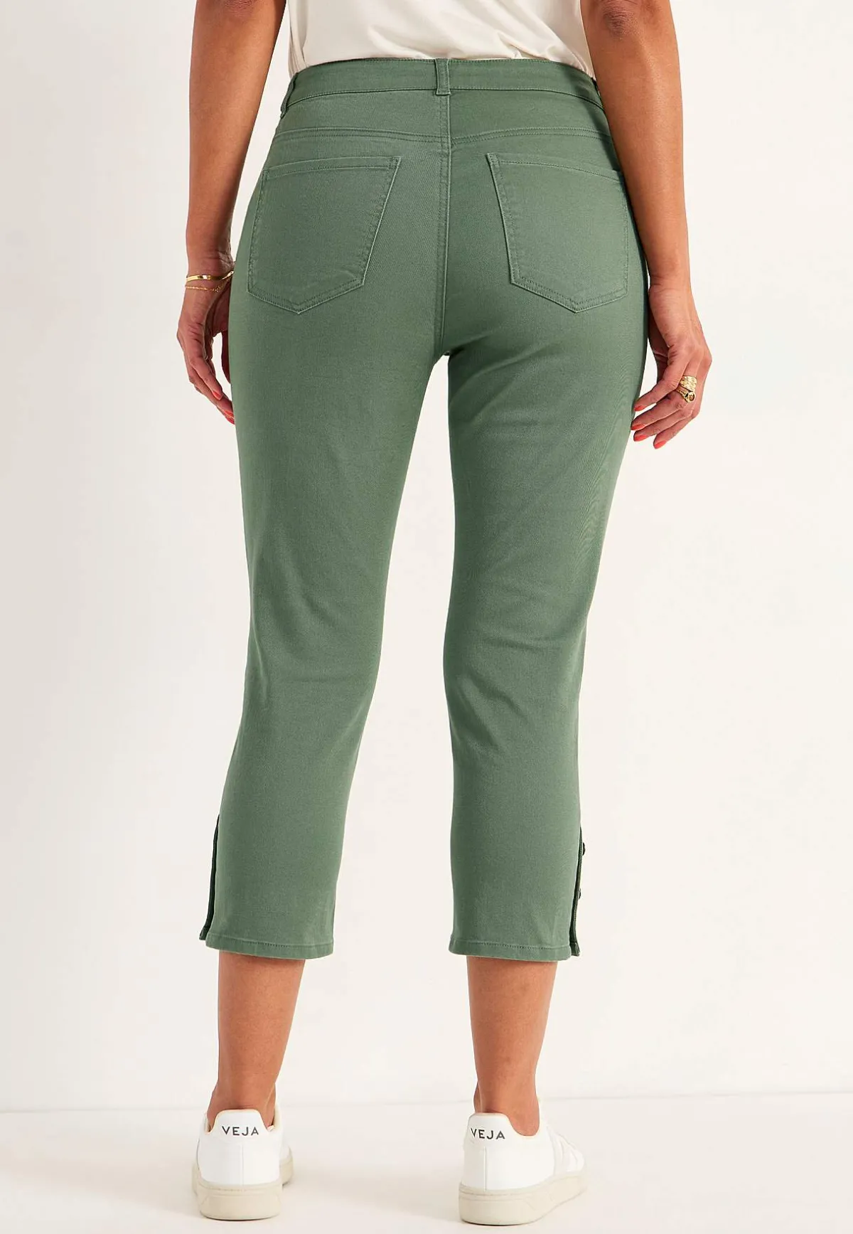 Cellbes of Sweden Caprijeans med femficksdesign Khakigrön