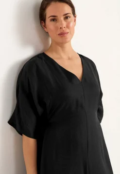 Cellbes of Sweden Festlig, multifunktionell kimonoklänning Svart