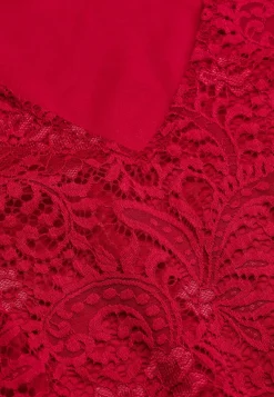 Cellbes of Sweden Fin spetstunika Röd Online