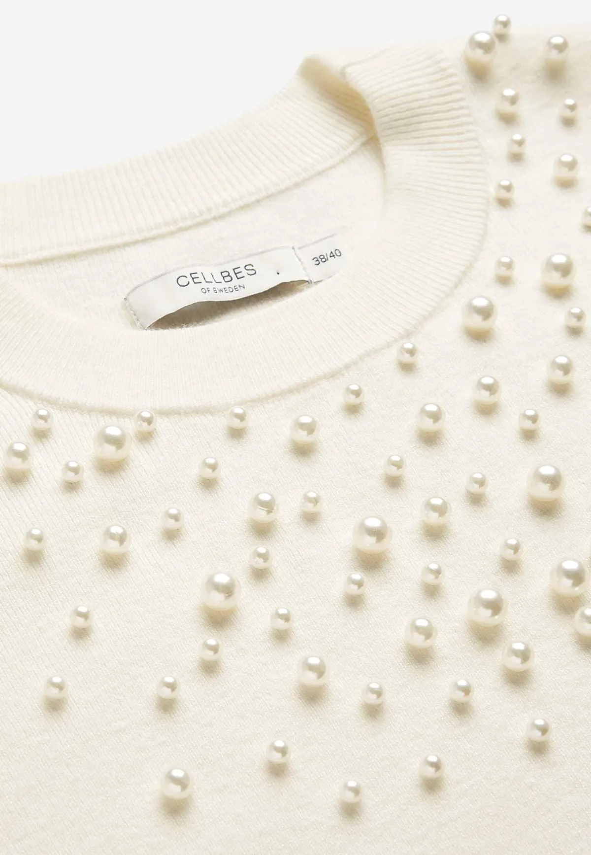 Johanna Toftby x Cellbes Finstickad klänning med pärlor Creme Clearance