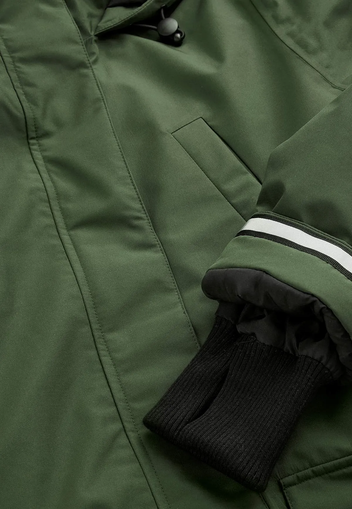 Cellbes of Sweden Funktionell, varmfodrad, lång parkas Mörkgrön Hot