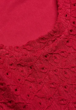 Cellbes of Sweden Hålmönstrad klänning Röd Discount