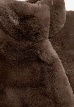 Cellbes of Sweden Kappa med mjuk pälsimitation Sale