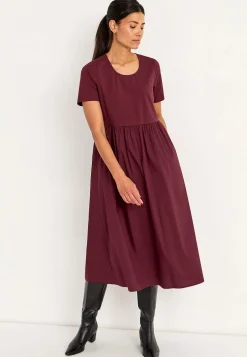 Cellbes of Sweden Klänning i poplin och trikå Vinröd Outlet