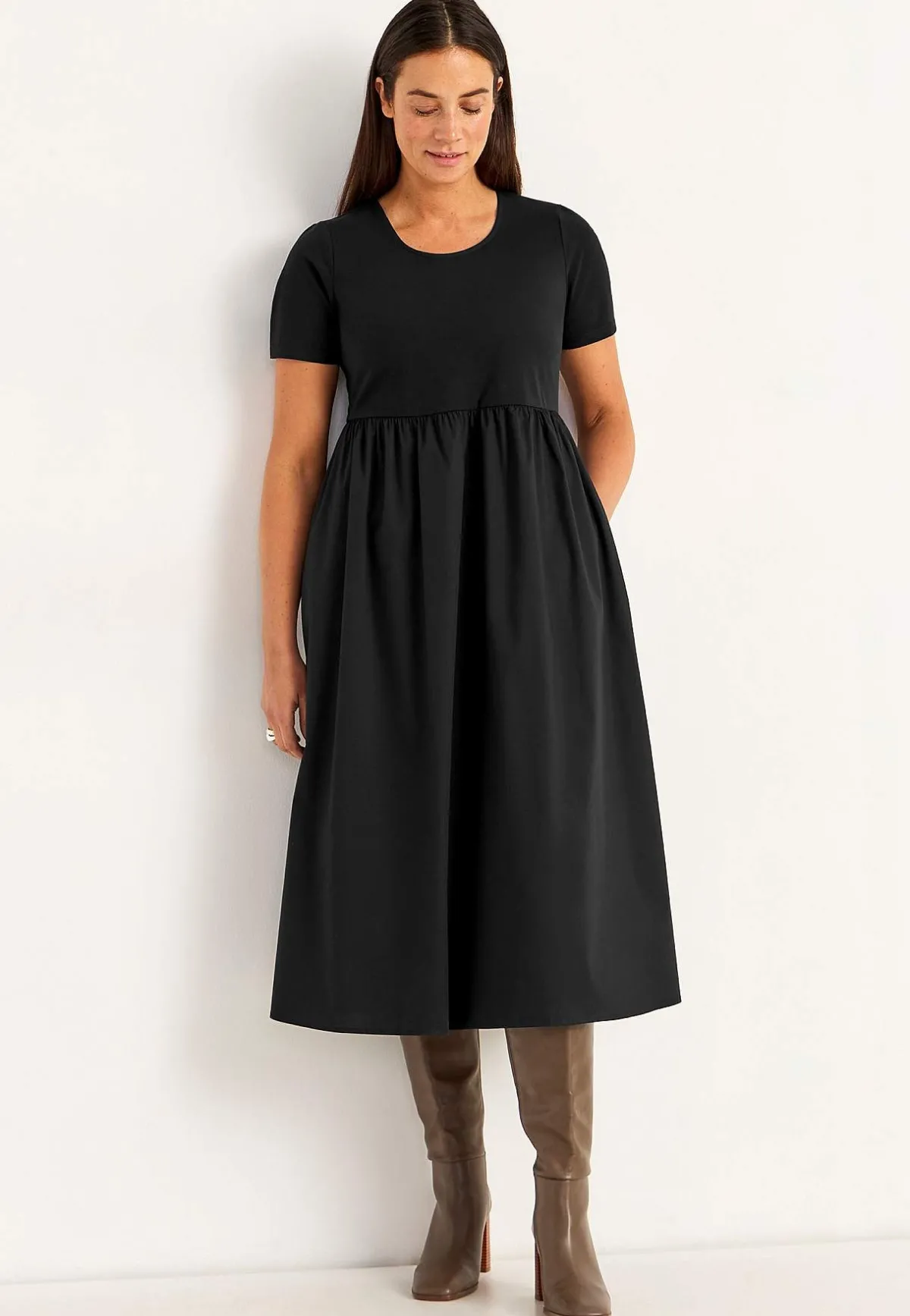 Cellbes of Sweden Klänning i poplin och trikå Svart Clearance