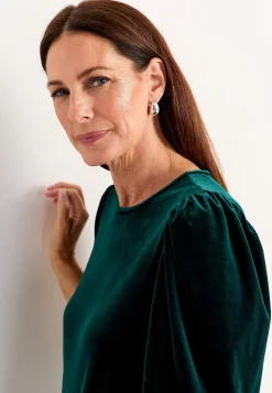 Johanna Toftby x Cellbes Klänning i velour med volang New