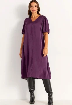 Cellbes of Sweden Klänning med puffärm Mörklila