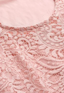 Cellbes of Sweden Kort spetsklänning Gammalrosa Best