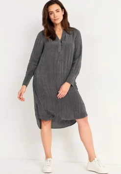 Johanna Toftby x Cellbes Långärmad klänning Hot