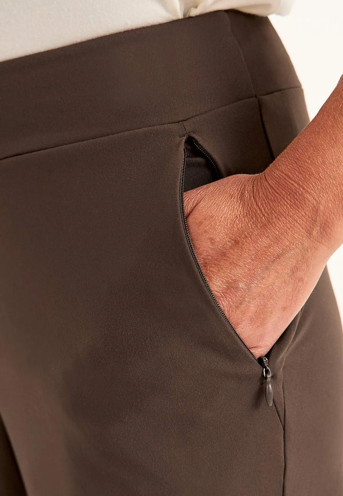 Cellbes of Sweden Mångsidig, vid trikåbyxa Daria Mörkbrun Sale