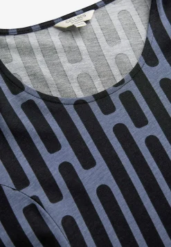 Cellbes of Sweden Mönstrad trikåklänning med fickor Blå / Mönstrad Sale