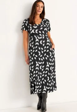 Cellbes of Sweden Mönstrad viskosklänning