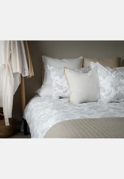 Borganäs Paisleymönstrat påslakanset 150x210 cm Tilly Brun/Paisley New