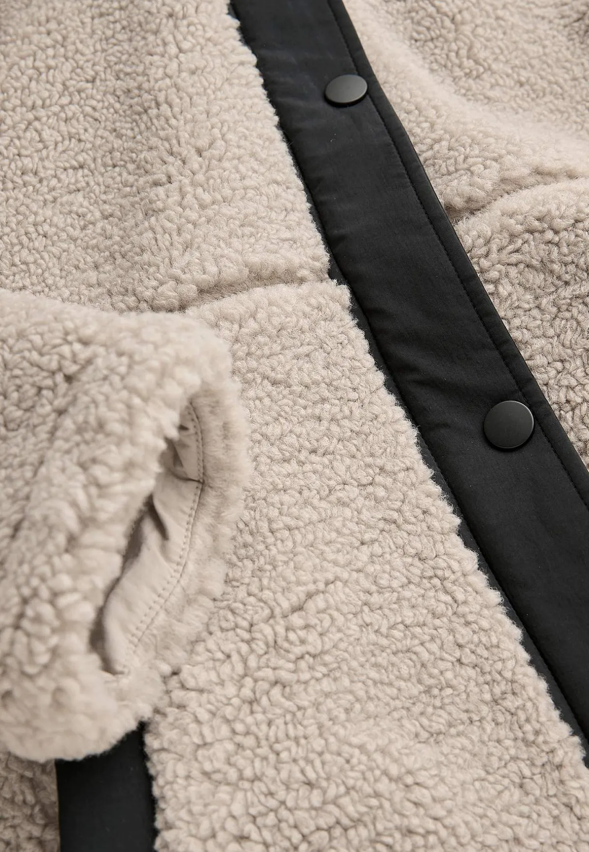 Cellbes of Sweden Pilejacka med huva Beige