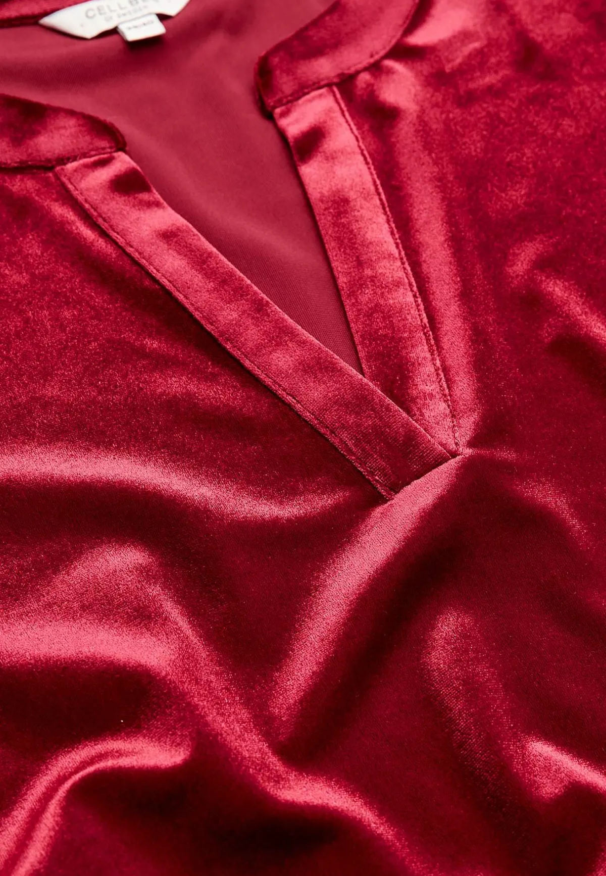 Cellbes of Sweden Sammetsklänning med volang New