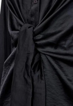 Freequent Satinklänning med knytdetalj Svart Online
