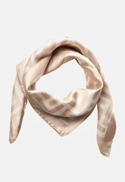 Soyaconcept Scarf i mönstrad satäng Mörkröd/Mönstrad Clearance