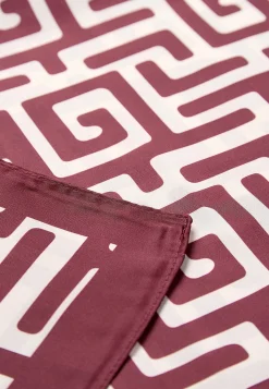 Soyaconcept Scarf i mönstrad satäng Beige / Mönstrad Sale