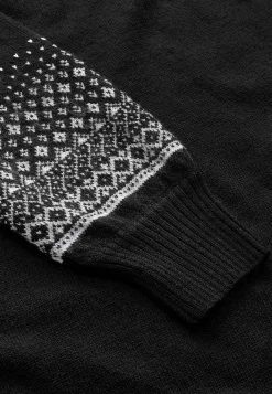 Cellbes of Sweden Stickad klänning med jacquardmönstrade ärmar Hot