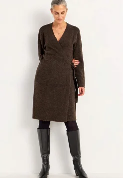 Cellbes of Sweden Stickad klänning med omlottdesign Brun / Melerad Sale