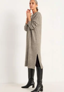 Cellbes of Sweden Stickad, mjuk klänning Beige / Melerad