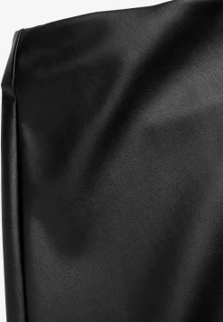 Cellbes of Sweden Stretchig kjol i skinnimitation Best