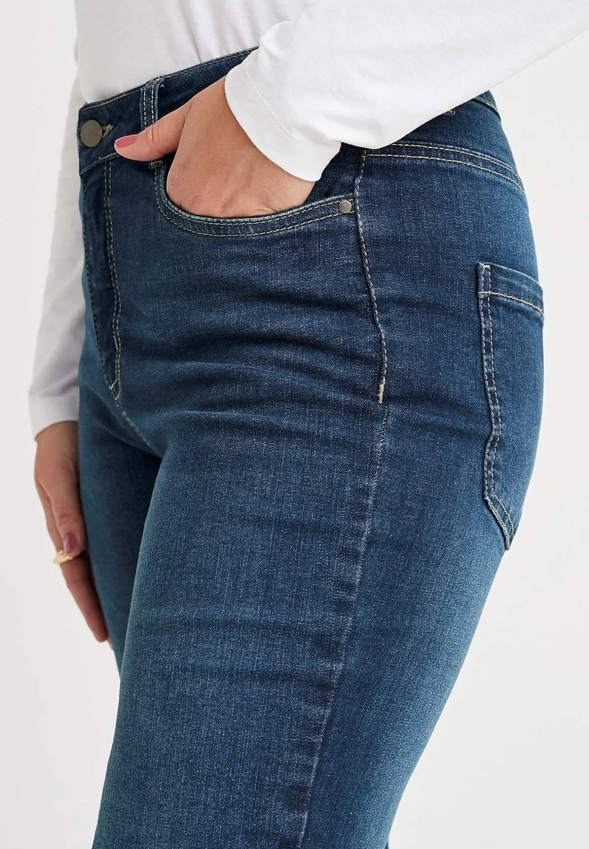 Cellbes of Sweden Stretchjeans med rakt ben - tre längder Linnea Hot