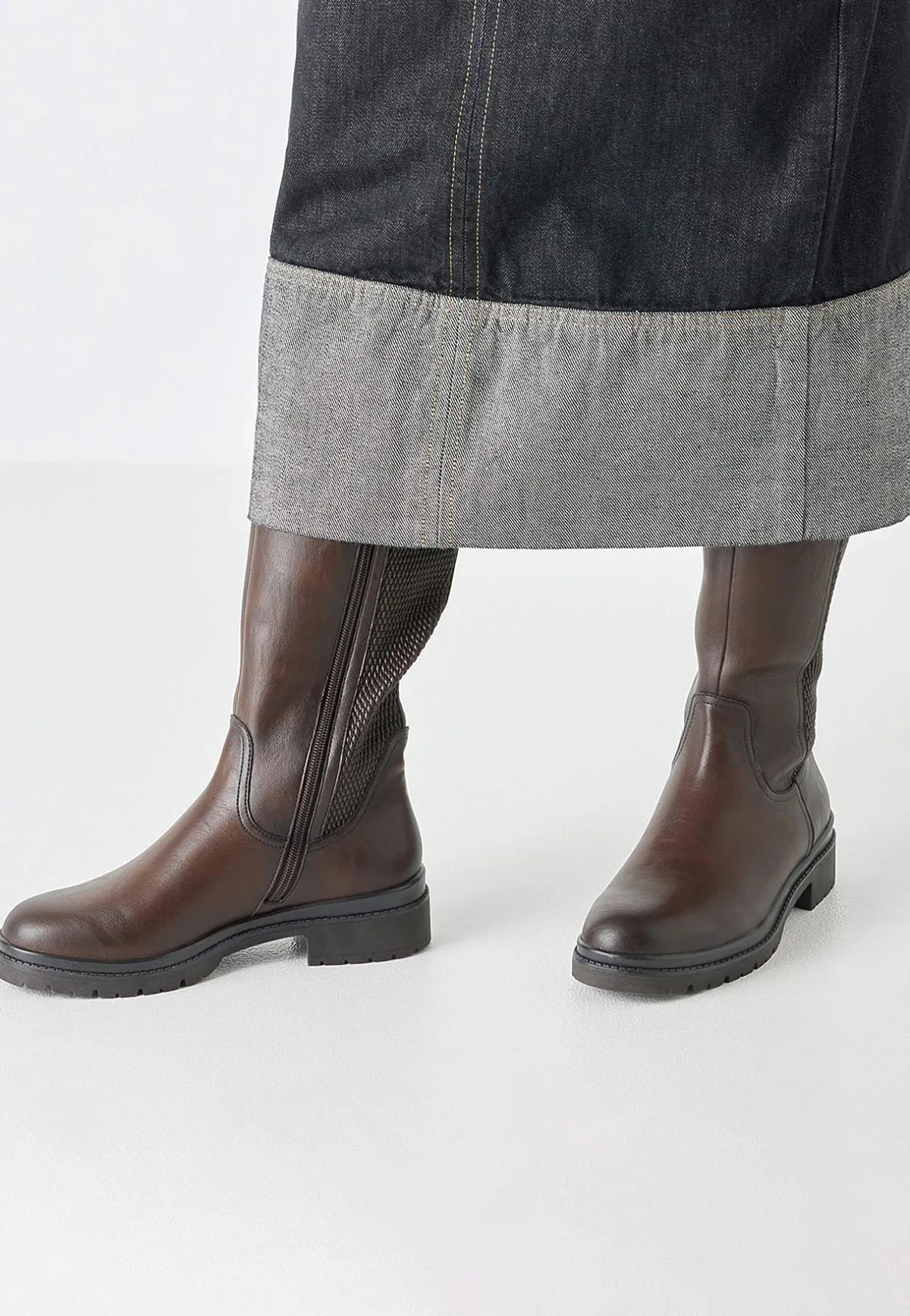 Tamaris Stövel med stretchigt skaft Mörkbrun Outlet