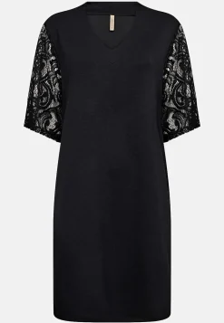 Soyaconcept Supermjuk trikåklänning med spetsärm Clearance