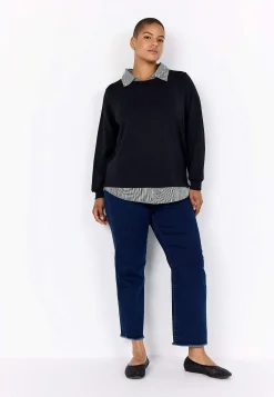 Wasabiconcept Supermjuk trikåtopp med fastsydd skjortkrage Svart / Randig Hot