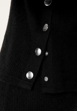 Cellbes of Sweden Supermjuk tröja med knappar Svart Hot