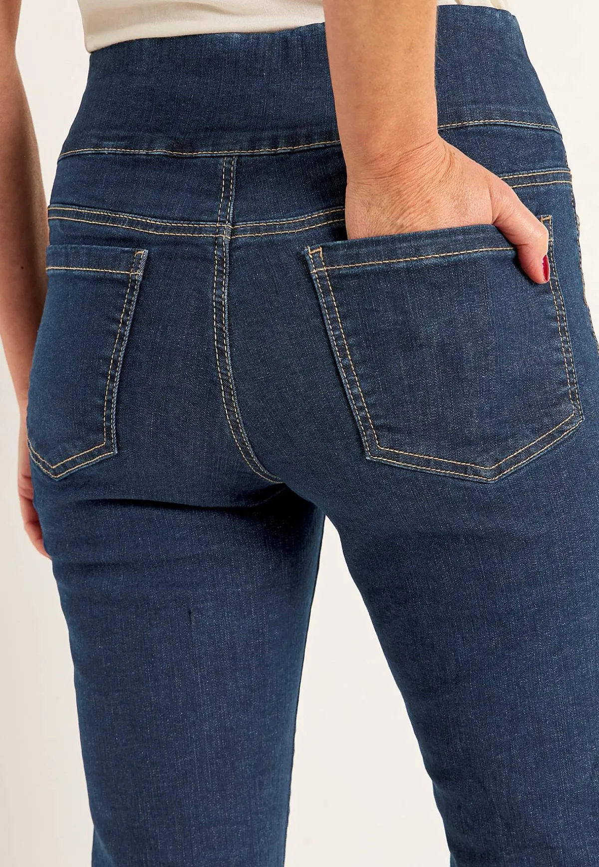 Cellbes of Sweden Supersköna ankeljeans i denim Elin Mörkblå / Denim Best