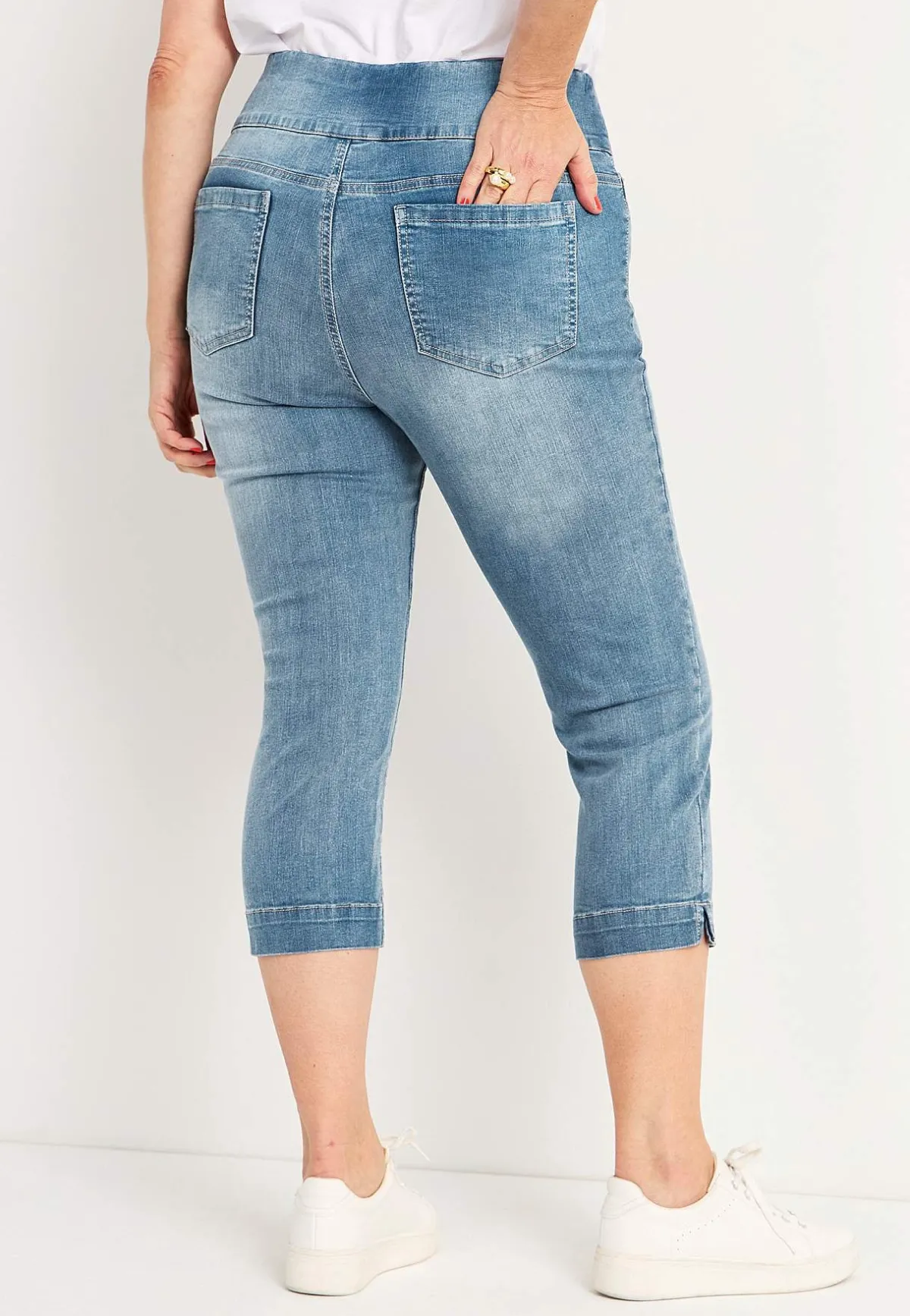 Cellbes of Sweden Supersköna caprijeggings i denim Elin Ljusblå / Denim Discount