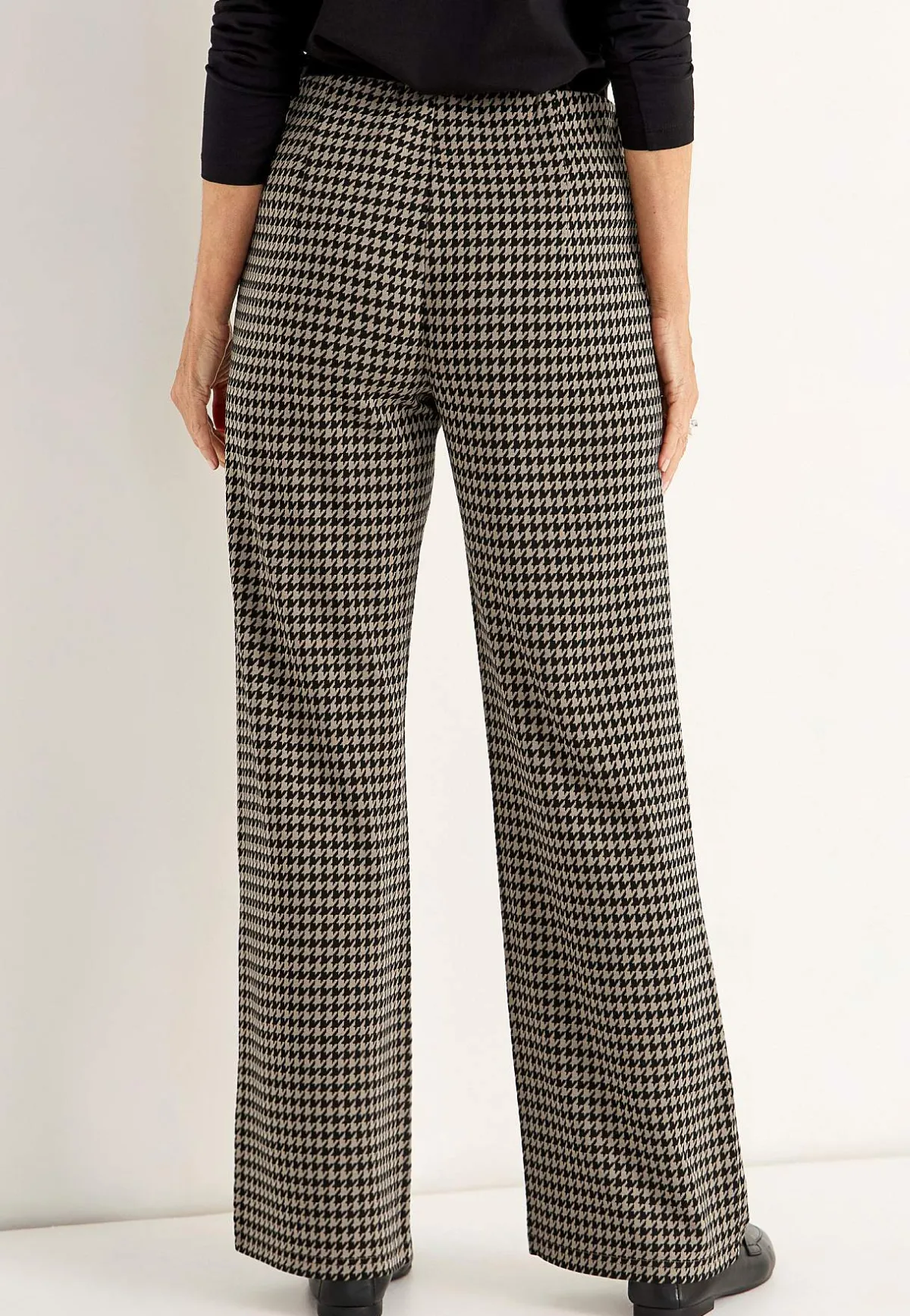 Cellbes of Sweden Trikåbyxa med raka ben Svart / Beige / Mönstrad Outlet