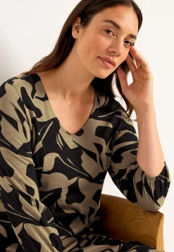 Cellbes of Sweden Trikåklänning med prinsesskärning Beige / Svart / Mönstrad Discount