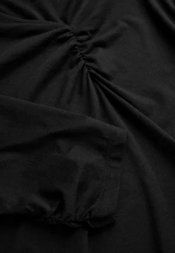 Cellbes of Sweden Trikåtopp med rynkdetaljer Svart / Enfärgad Best