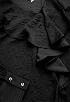 Cellbes of Sweden Tunika med volangkrage Svart Outlet