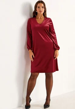 Cellbes of Sweden V-ringad sammetsklänning Mörkröd Best