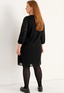 Cellbes of Sweden V-ringad spetsklänning Svart Best