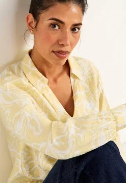 Cellbes of Sweden Vävd blus med vida ärmar Ljusgul / Mönstrad Hot