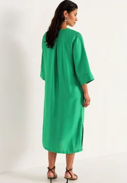 Cellbes of Sweden Vävd kaftanklänning Grön Hot