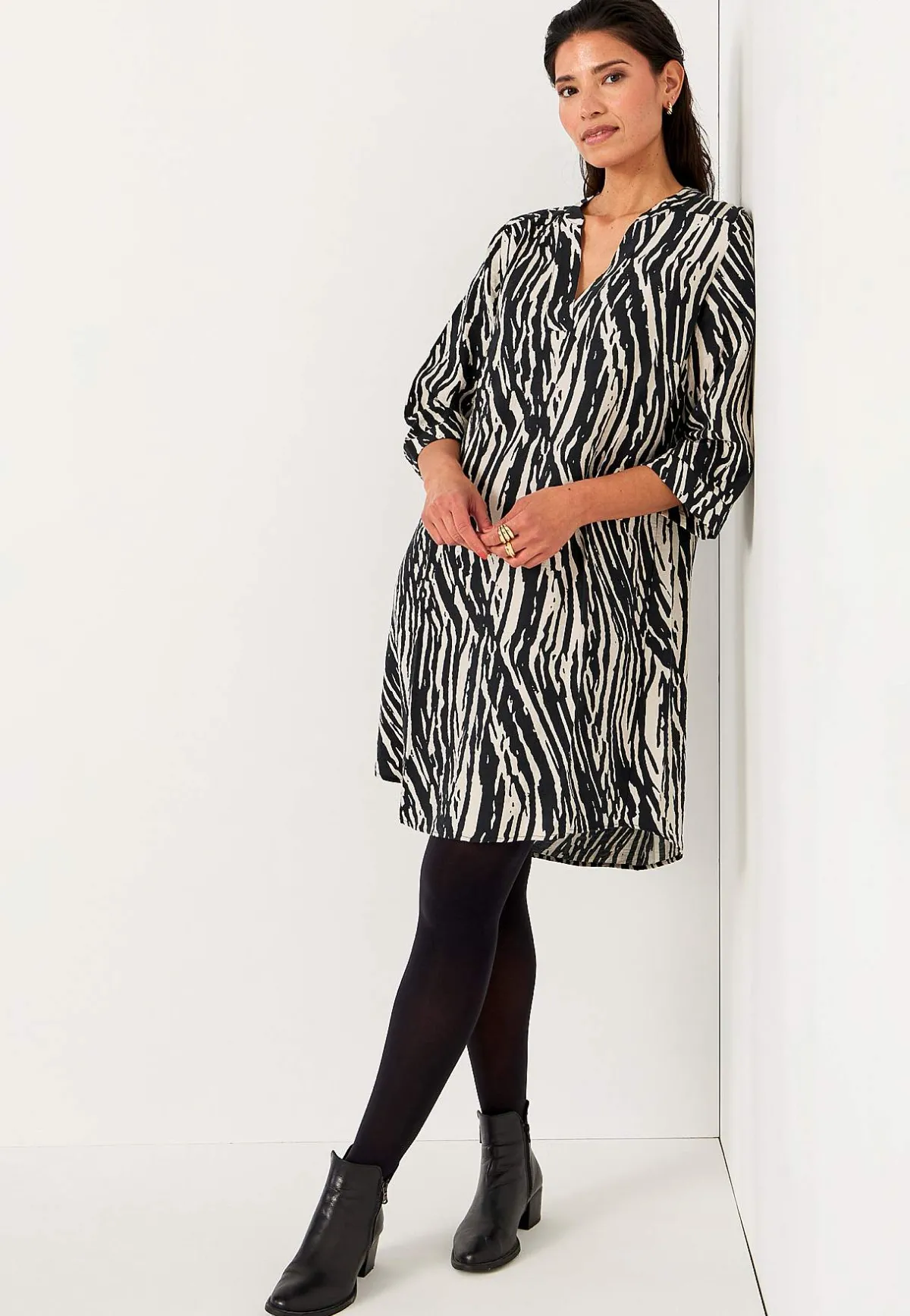 Cellbes of Sweden Vävd klänning Svart / Beige / Mönstrad New