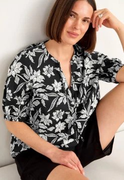 Cellbes of Sweden Vävd, mönstrad blus Svart / Blommig Sale